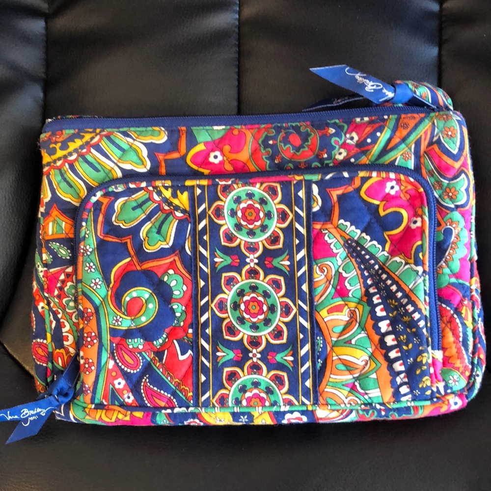 EUC Vera Bradley Venetian Paisley Little Hipster